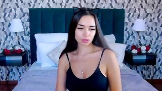 OliviaWayns webcam video 310823742 I cant help but moan when im in your mouth