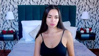 OliviaWayns webcam video 310823742 I cant help but moan when im in your mouth