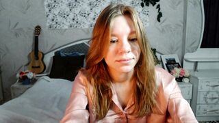 CarolineMusa webcam video 318230846 toothsome cam girl