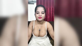 Sejuti webcam video 1809231403 love the way she rubs pussy on cam