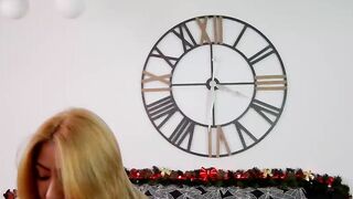 HelenDave webcam video 110124 inviting webcam model